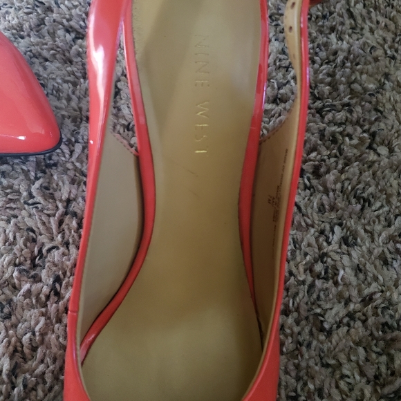 Heels - Picture 7 of 10